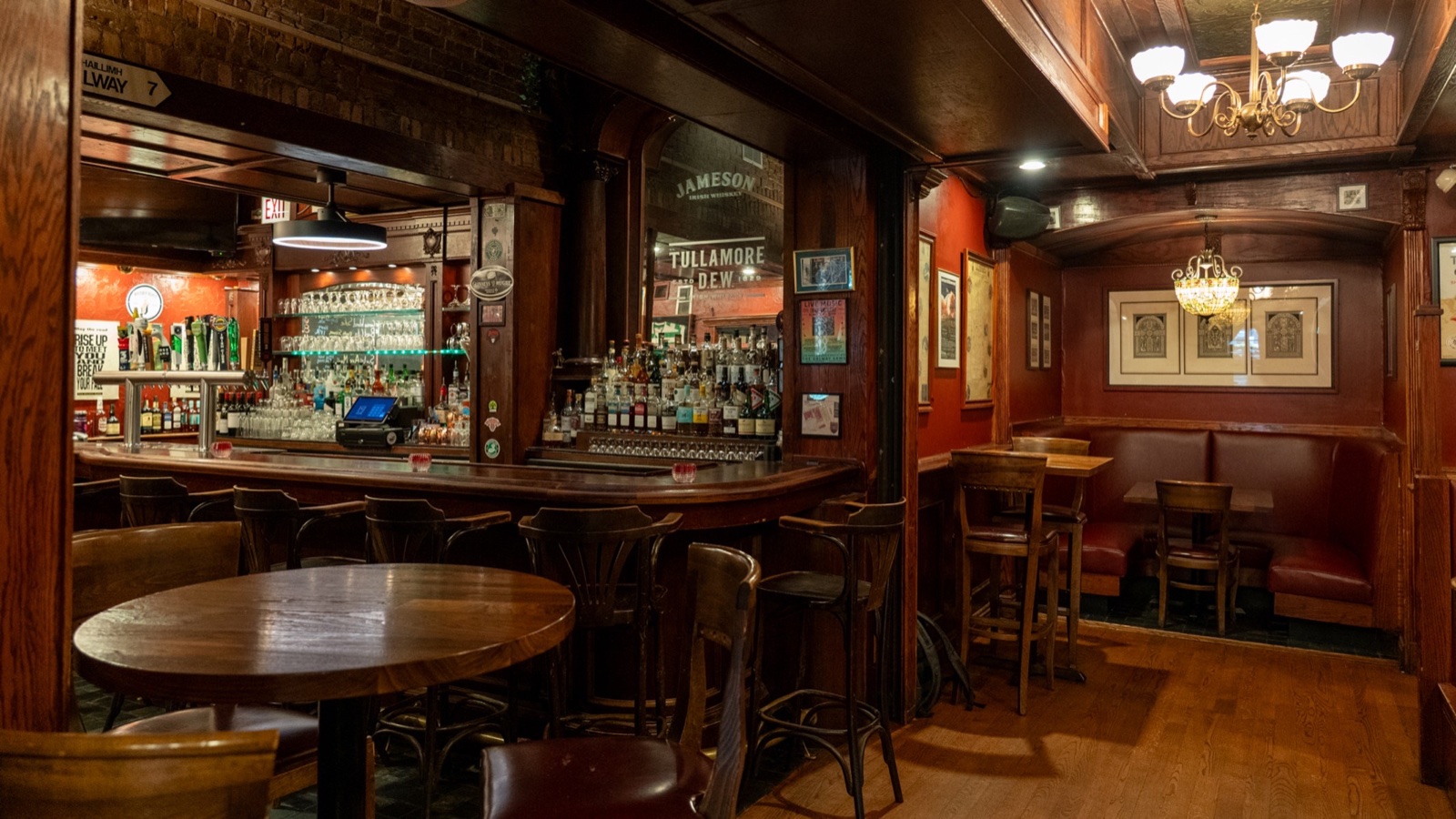 Inside the Galway Arms